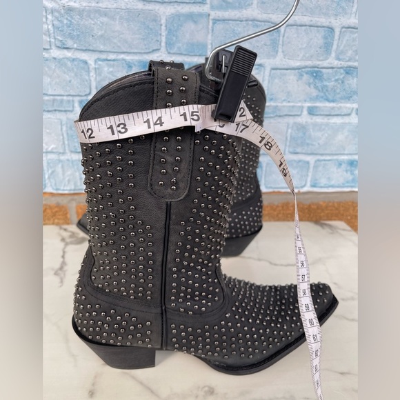 Laredo cowboy boots studded size 9.5 - Picture 10 of 10